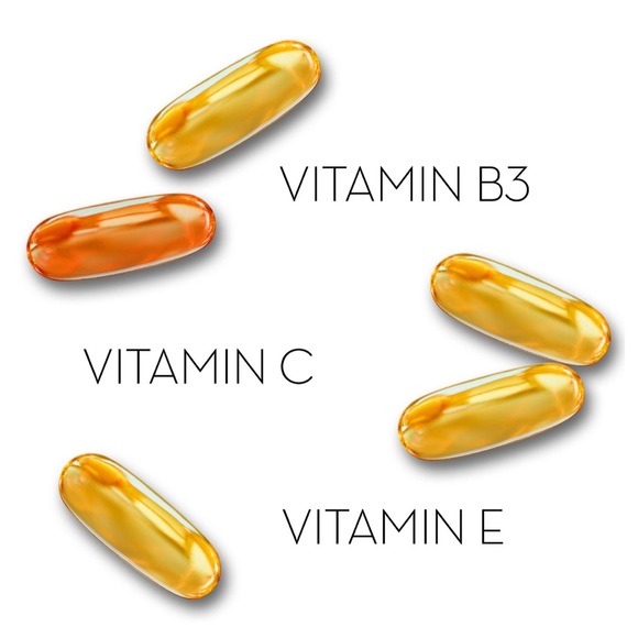 Olay Complete Daily Moisturizer for Normal Skin, NEW!SPF 15, 4 Fl Oz. EXP 2/25 - Picture 5 of 12